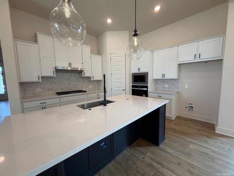 Furnished interior view inside a new home in Ladera - 50s, San Antonio (Image 9).