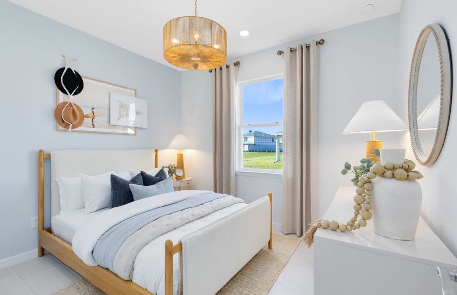 Representative furnished interior of a home built from the Concord by Pulte Homes in Waterstone at Halifax Plantation, Ormond Beach (Image 12).