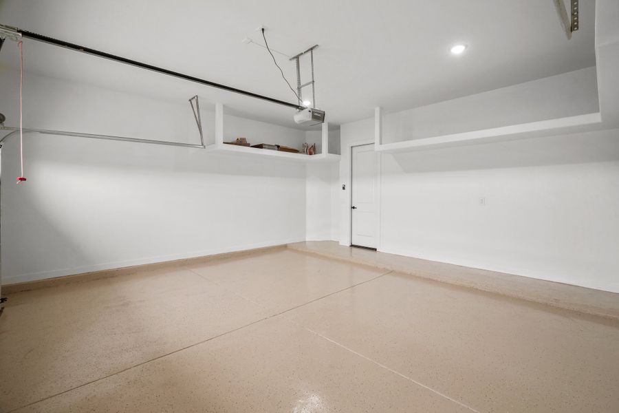 Representative unfurnished interior of a home built from the Scottsdale by LEH. Homes in Painted Sky, El Paso (Image 71). Representative unfurnished interior of a home built from the Scottsdale by LEH. Homes in Painted Sky, El Paso (Image 71).