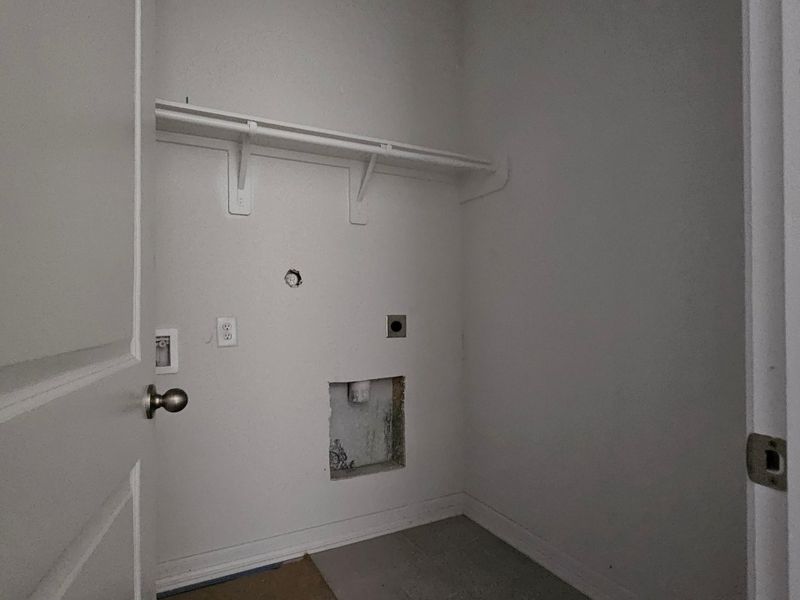 Spacious, unfurnished interior of a new home in Azalea, Brookshire (Image 20). Spacious, unfurnished interior of a new home in Azalea, Brookshire (Image 20).