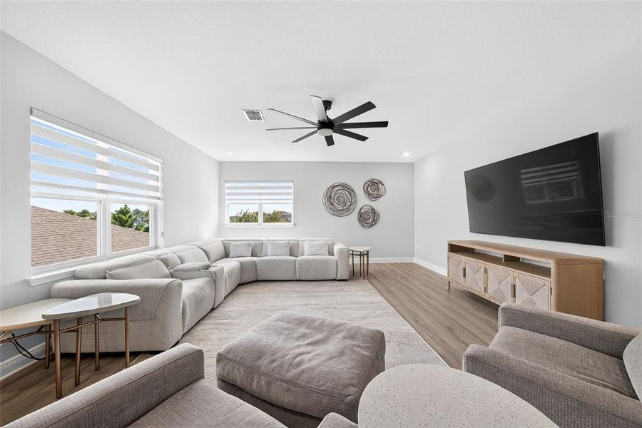 Furnished interior view inside a new home in Laureate Park, Orlando (Image 37). Furnished interior view inside a new home in Laureate Park, Orlando (Image 37).