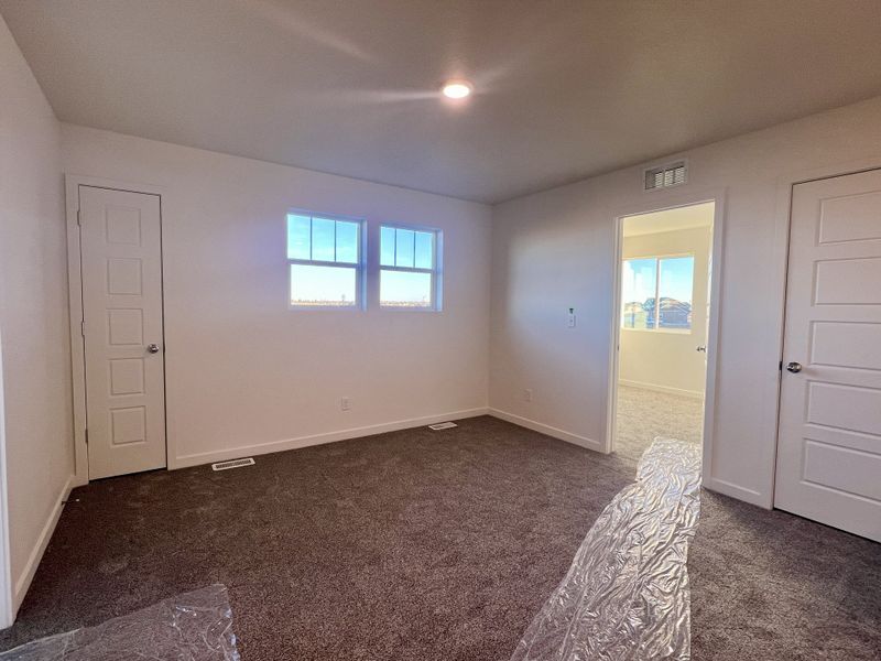 Spacious, unfurnished interior of a new home in Union Colony West, Greeley (Image 21). Spacious, unfurnished interior of a new home in Union Colony West, Greeley (Image 21).