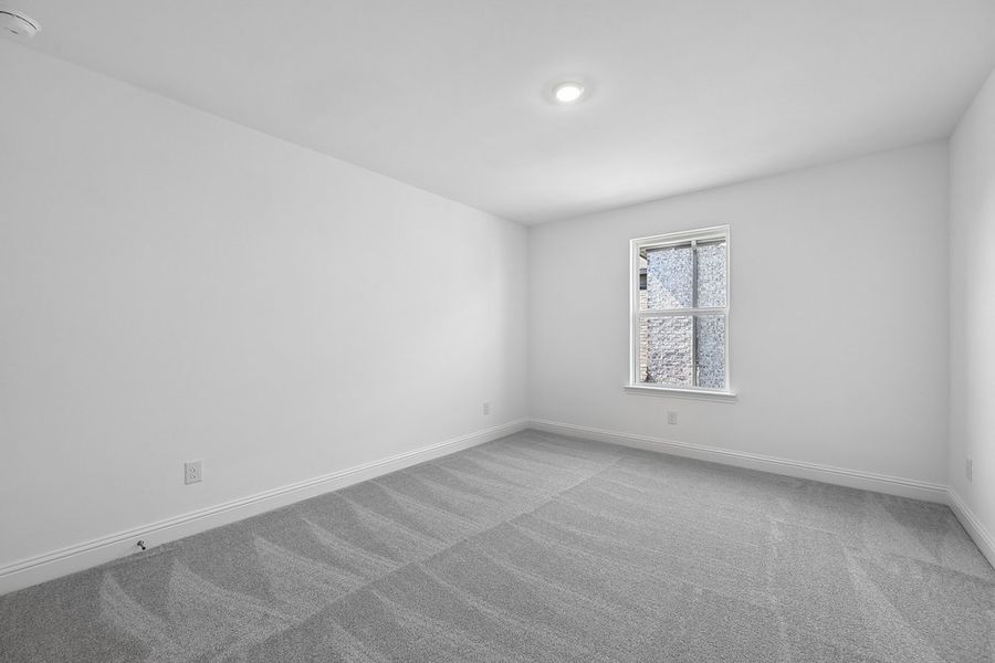 Spacious, unfurnished interior of a new home in The Ridge at Northlake, Northlake (Image 28).