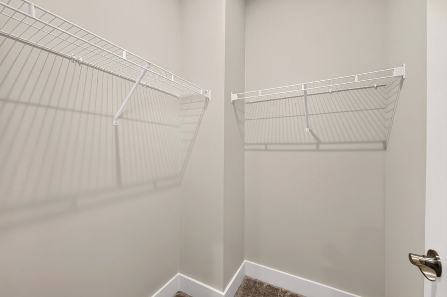 Spacious, unfurnished interior of a new home in Context at Oakhurst, Charlotte (Image 30). Spacious, unfurnished interior of a new home in Context at Oakhurst, Charlotte (Image 30).