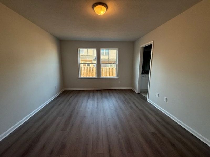 Spacious, unfurnished interior of a new home in Caroleton Townhomes, Grovetown (Image 23).