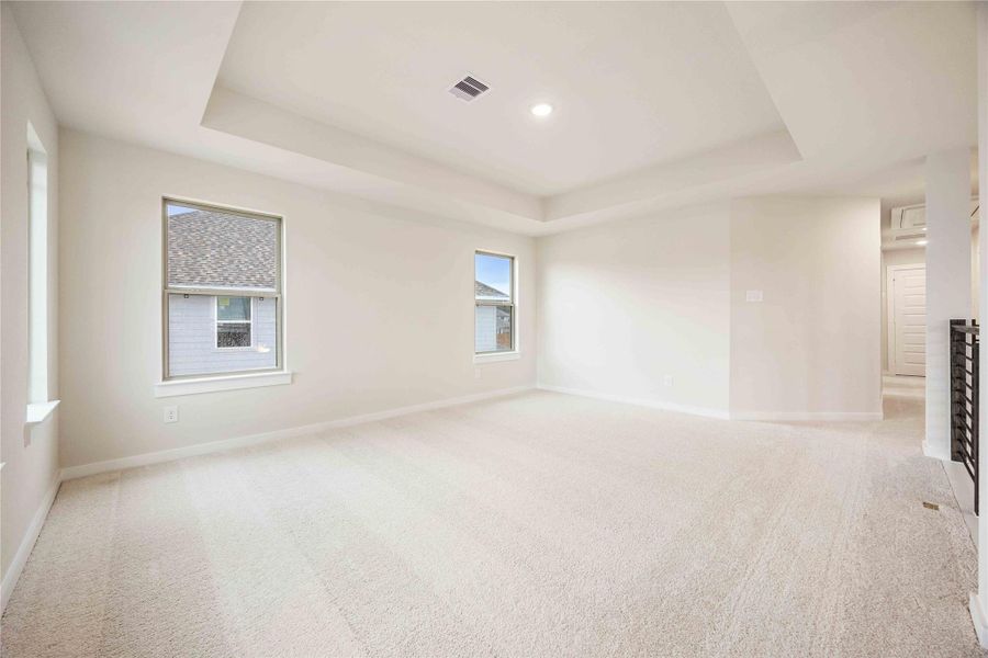 Spacious, unfurnished interior of a new home in Granger Pines, Conroe (Image 10). Spacious, unfurnished interior of a new home in Granger Pines, Conroe (Image 10).