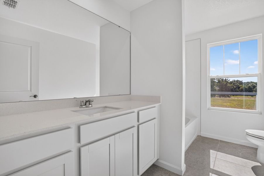 Furnished interior view inside a new home in Sanderling, Palmetto (Image 5).