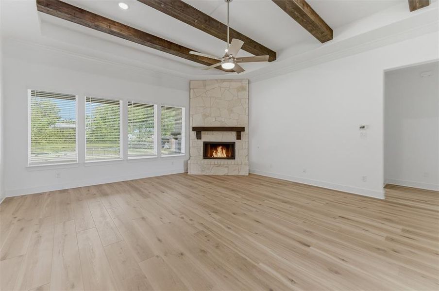 Spacious, unfurnished interior of a new home in Grayson Ridge, Van Alstyne (Image 25).