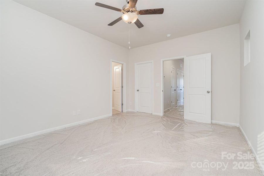 Spacious, unfurnished interior of a new home in , Charlotte (Image 19).