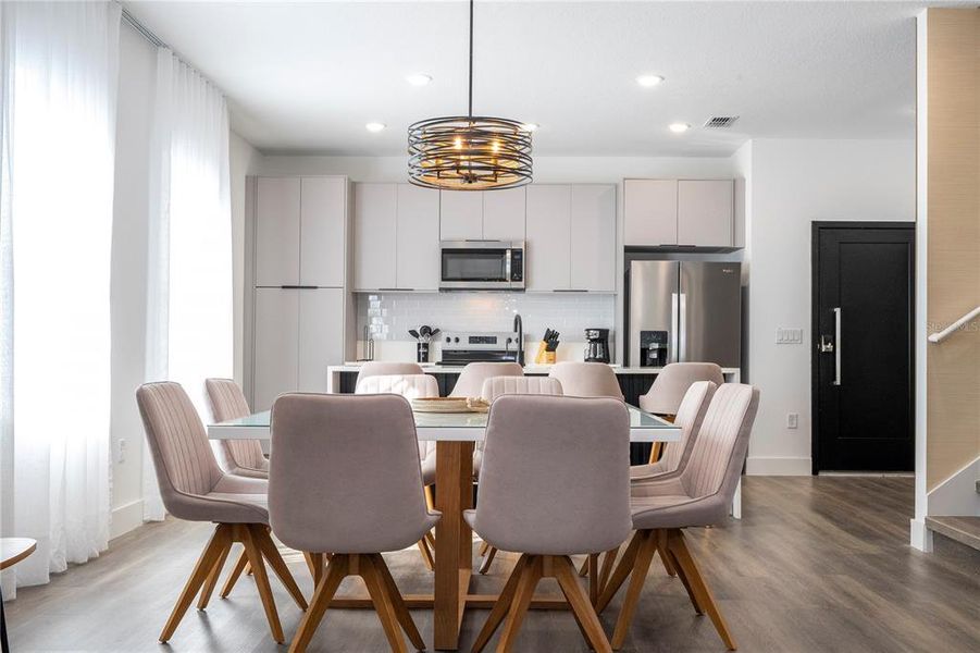 Furnished interior view inside a new home in , Kissimmee (Image 19).