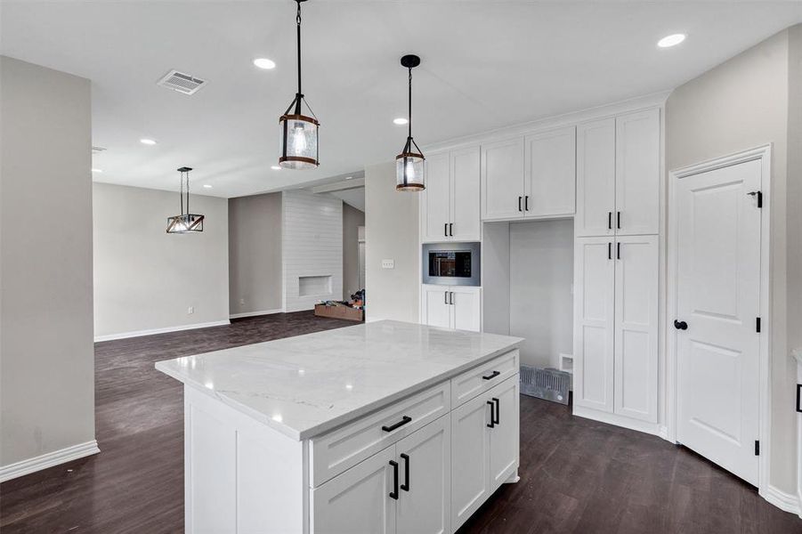 Furnished interior view inside a new home in , Mabank (Image 6). Furnished interior view inside a new home in , Mabank (Image 6).
