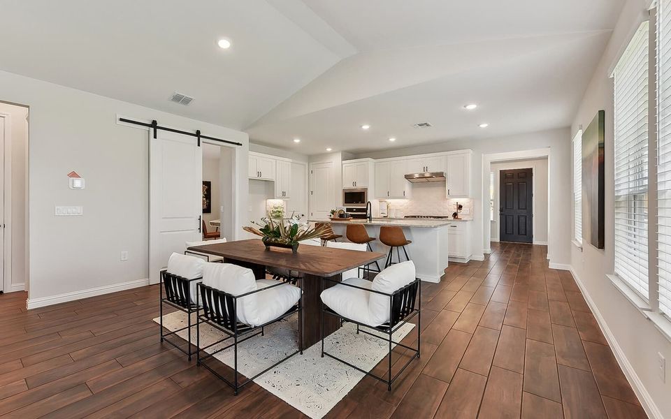 Representative furnished interior of a home built from the Pomona by Brookfield Residential in Traditional at Kissing Tree, San Marcos (Image 14). Representative furnished interior of a home built from the Pomona by Brookfield Residential in Traditional at Kissing Tree, San Marcos (Image 14).