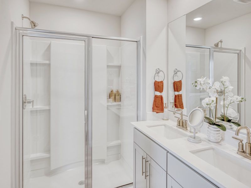 Primary bathroom in the Amber floorplan at a Meritage Homes community in Graham, NC.