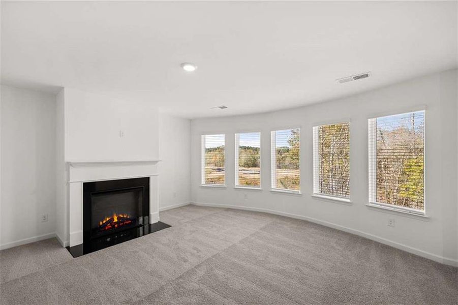 Spacious, unfurnished interior of a new home in Water Oak Estates, Lawrenceville (Image 21).