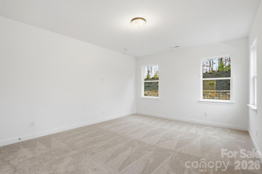 Spacious, unfurnished interior of a new home in Rone Creek, Waxhaw (Image 34). Spacious, unfurnished interior of a new home in Rone Creek, Waxhaw (Image 34).