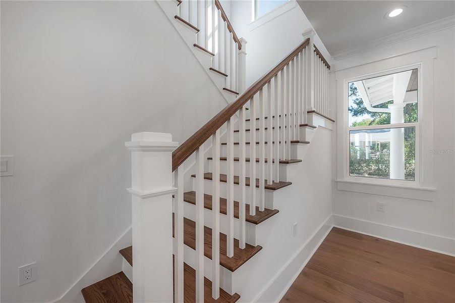 Spacious, unfurnished interior of a new home in , Tampa (Image 50).