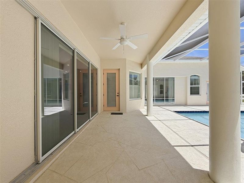Exterior details and patio area of a home in , Spring Hill (Image 4).