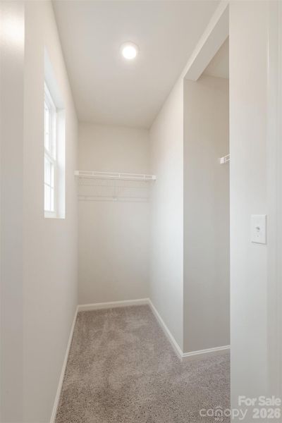 Spacious, unfurnished interior of a new home in Riverdale Hills, Spartanburg (Image 22).