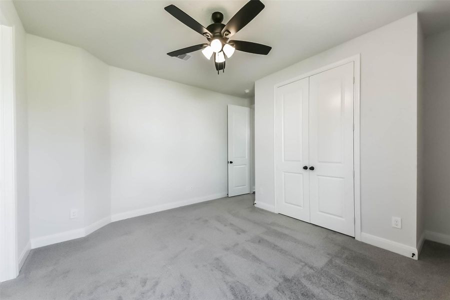 Spacious, unfurnished interior of a new home in , Baytown (Image 40).