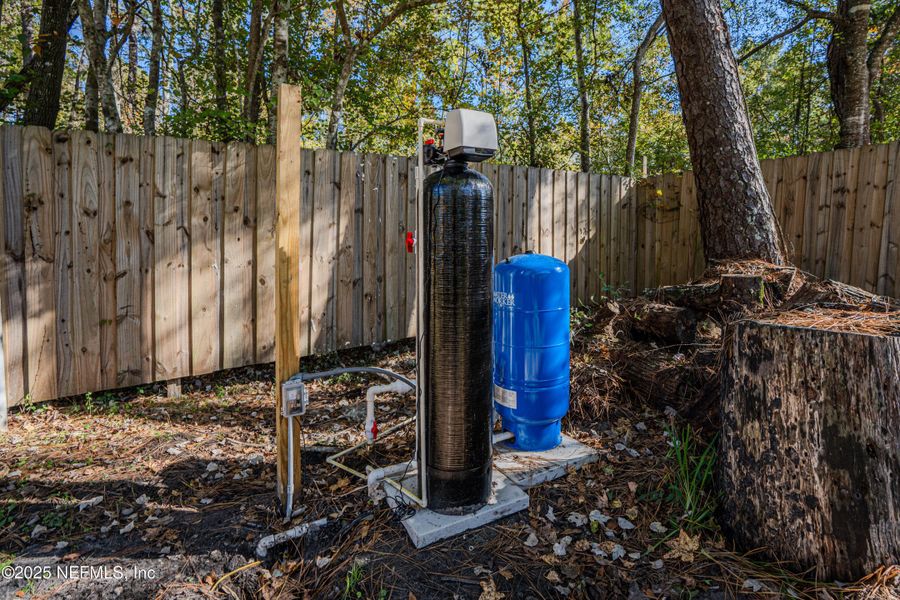 Image 33 of a home in .