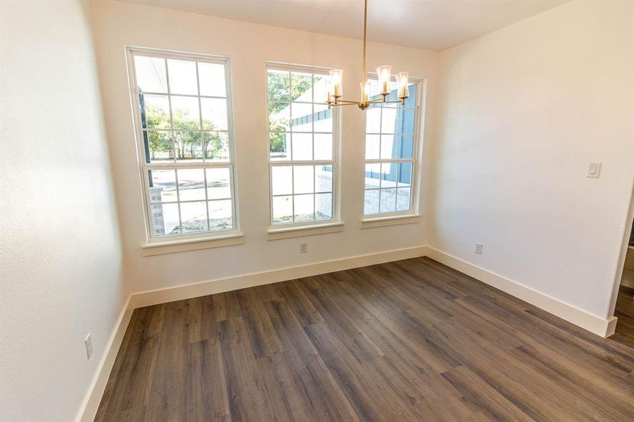 Spacious, unfurnished interior of a new home in , Post Oak Bend City (Image 15).