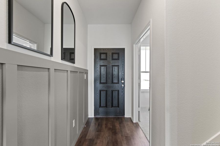 Spacious, unfurnished interior of a new home in Vista Real, Converse (Image 20).