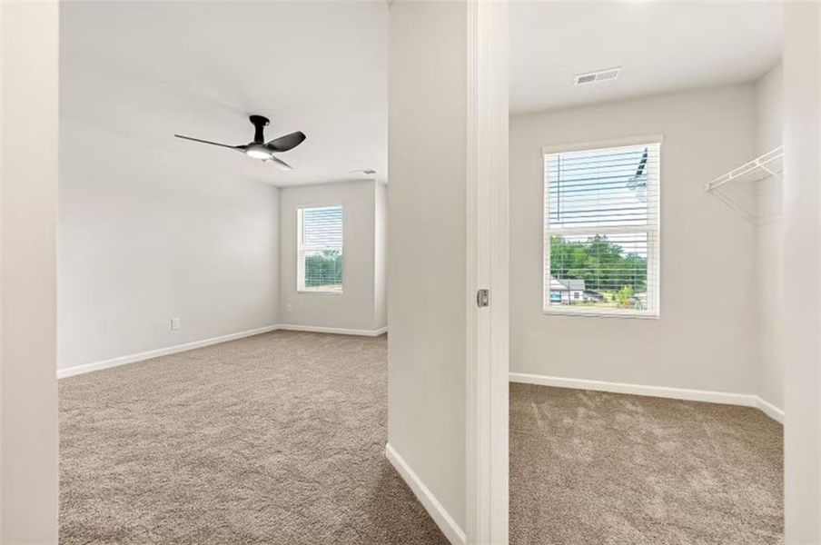 Spacious, unfurnished interior of a new home in Carolina, Palmetto (Image 12). Spacious, unfurnished interior of a new home in Carolina, Palmetto (Image 12).