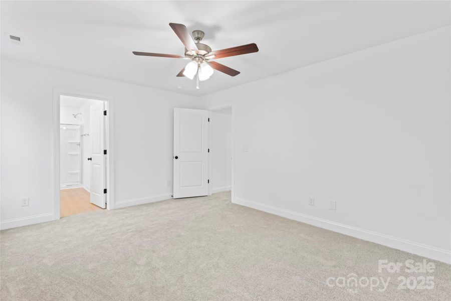 Spacious, unfurnished interior of a new home in , Mooresville (Image 22).