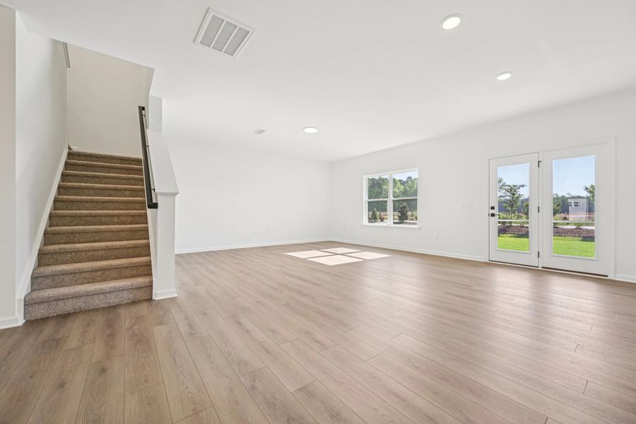 Representative images and renderings are for illustrative purposes. Actual structural options and design finishes of home may vary. Representative images and renderings are for illustrative purposes. Actual structural options and design finishes of home may vary.
