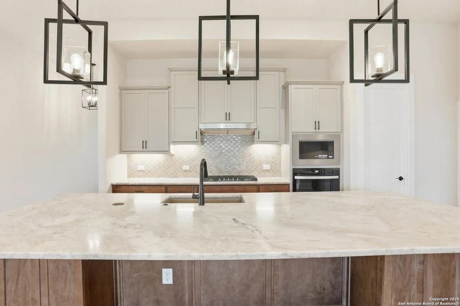 Image 47 of a home in Legacy at Lake Dunlap. Image 47 of a home in Legacy at Lake Dunlap.