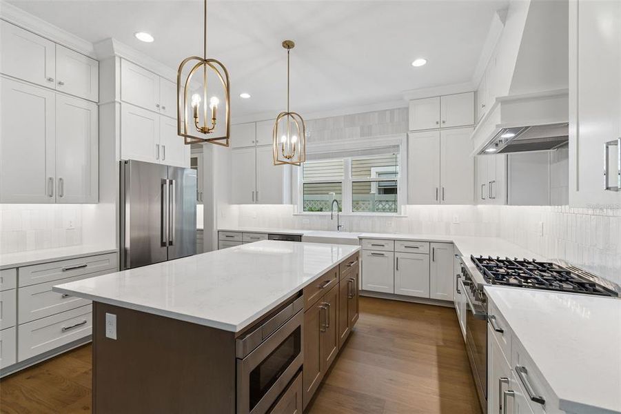 Furnished interior view inside a new home in , Tampa (Image 10).