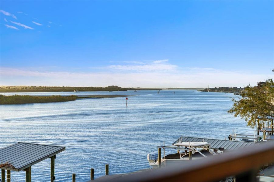 Image 71 of a home in .