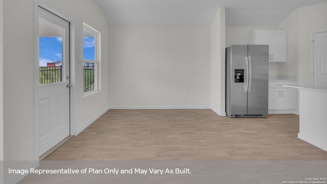 Spacious, unfurnished interior of a new home in Trace, San Marcos (Image 22).