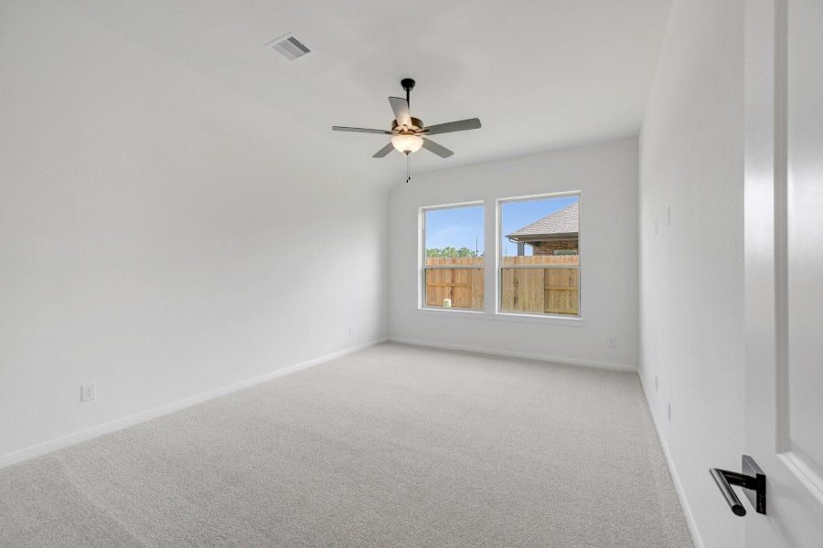Spacious, unfurnished interior of a new home in Escondido - Terrace Collection, Magnolia (Image 15).