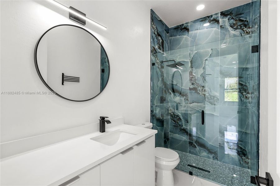 Furnished interior view inside a new home in , Lehigh Acres (Image 7).