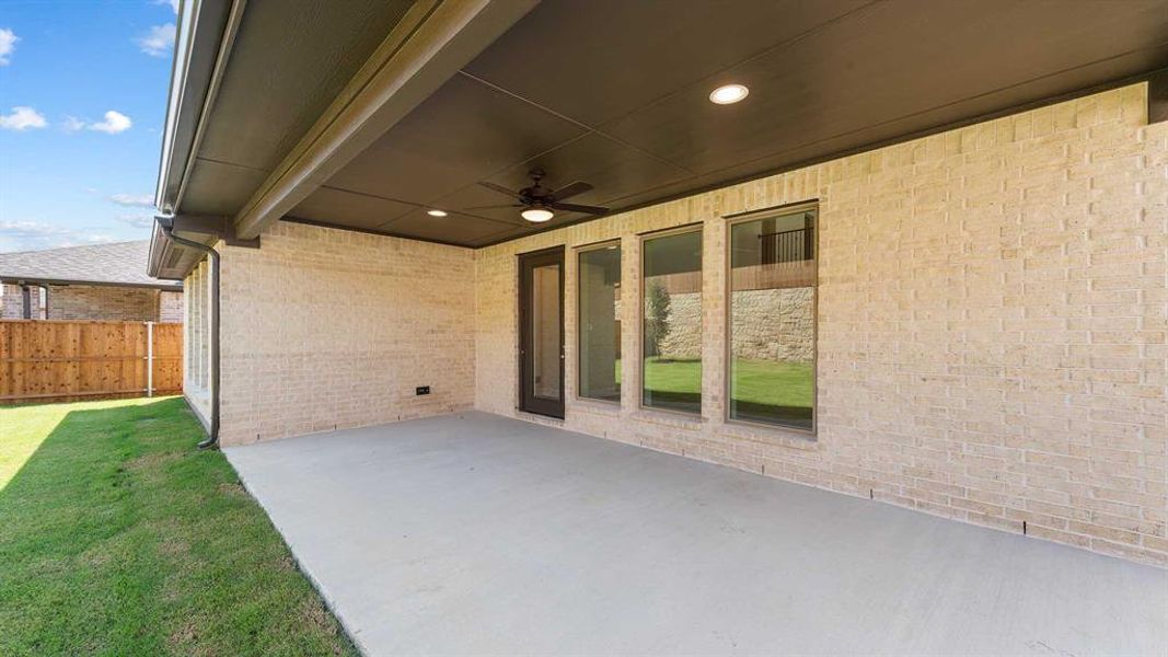 Spacious, unfurnished interior of a new home in The Heights At Uptown Celina 50', Celina (Image 20). Spacious, unfurnished interior of a new home in The Heights At Uptown Celina 50', Celina (Image 20).