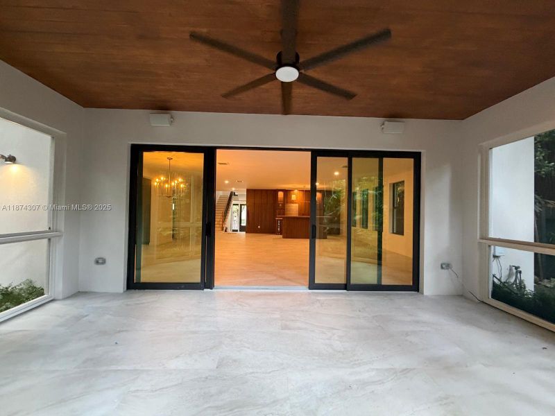 Image 76 of a home in .