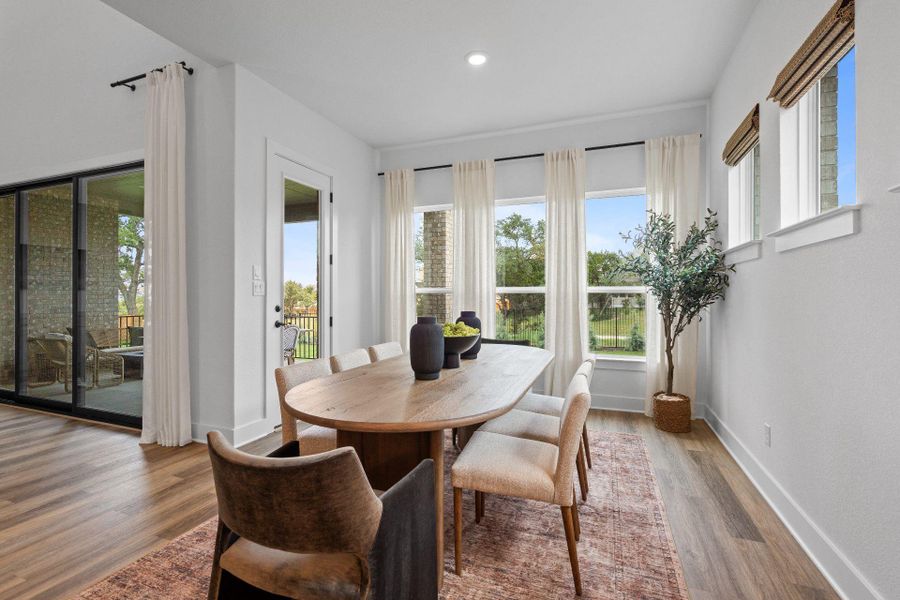 Casual Dining off of Kitchen