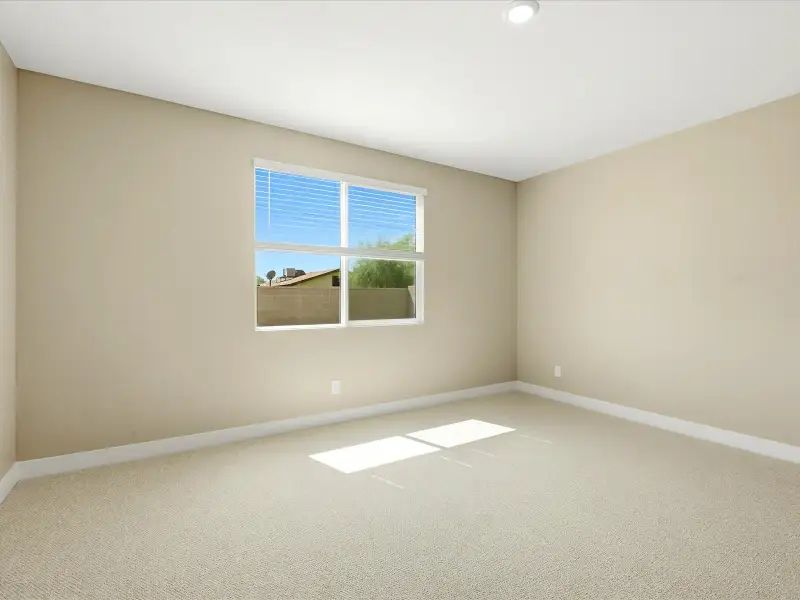 Spacious, unfurnished interior of a new home in Legacy Place, Glendale (Image 15).