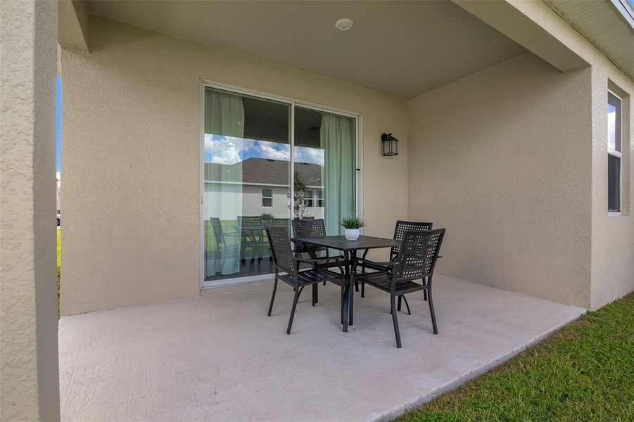 Exterior details and patio area of a home in Tohoqua, Kissimmee (Image 28). Exterior details and patio area of a home in Tohoqua, Kissimmee (Image 28).