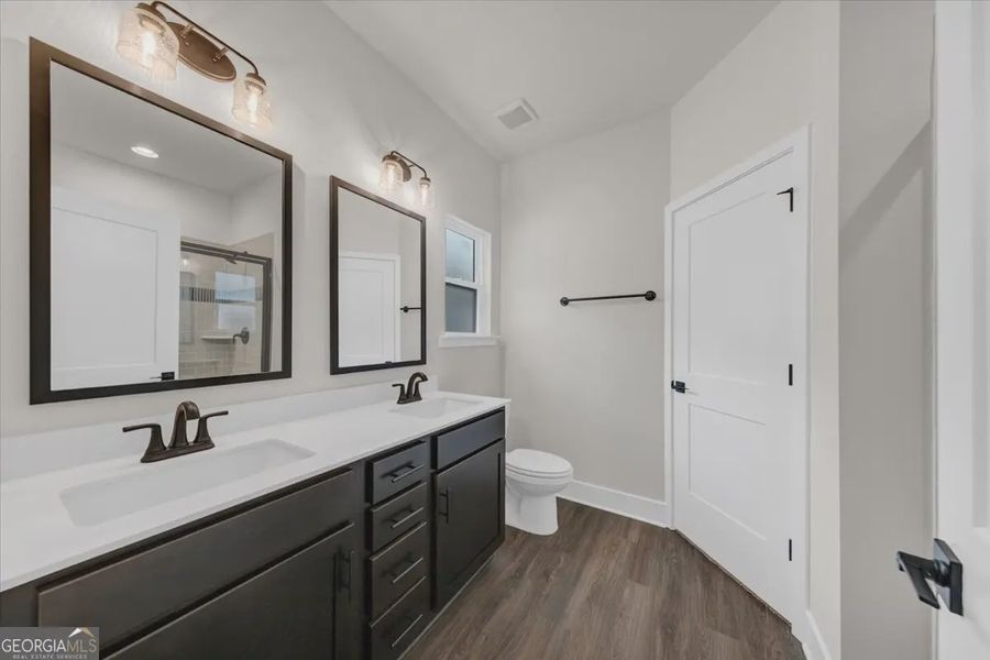 Furnished interior view inside a new home in Canterbury Villas, Carrollton (Image 10).