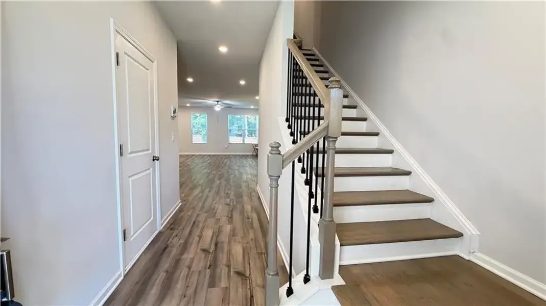 Spacious, unfurnished interior of a new home in Graystone Village, Grayson (Image 18).