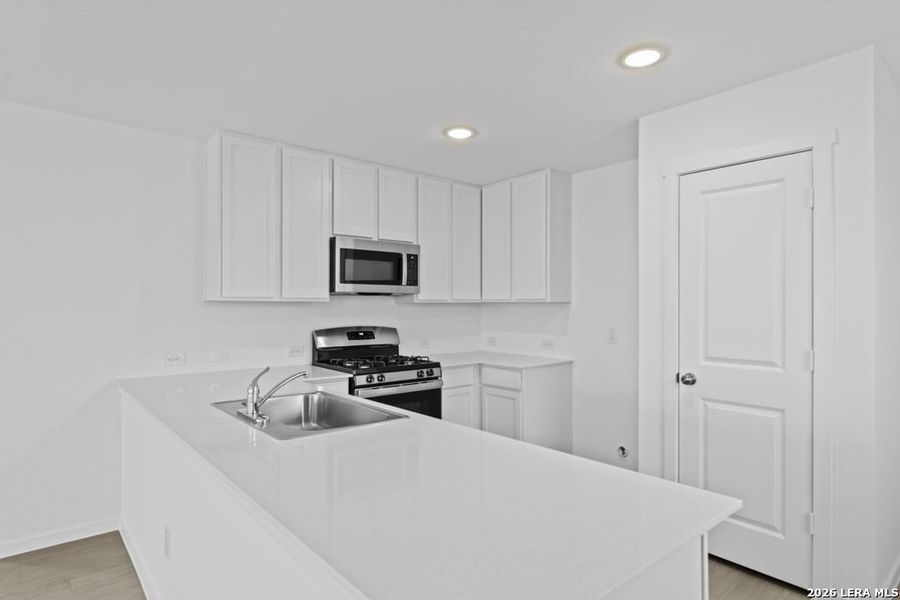 Furnished interior view inside a new home in Grace Valley, Marion (Image 11).