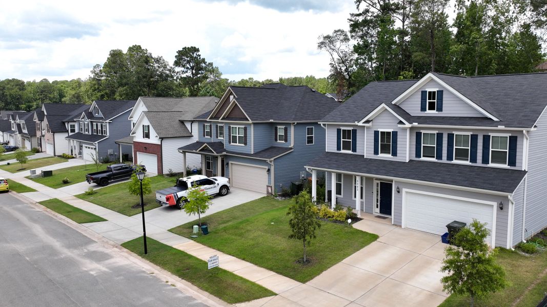 Image 17 of a home in Forrest Bluff.