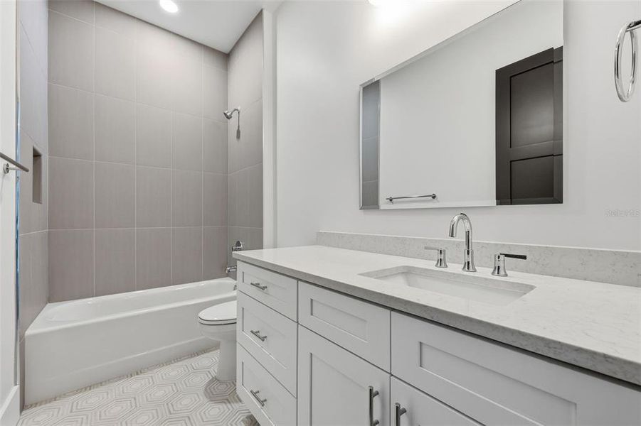 Furnished interior view inside a new home in , Tampa (Image 9).