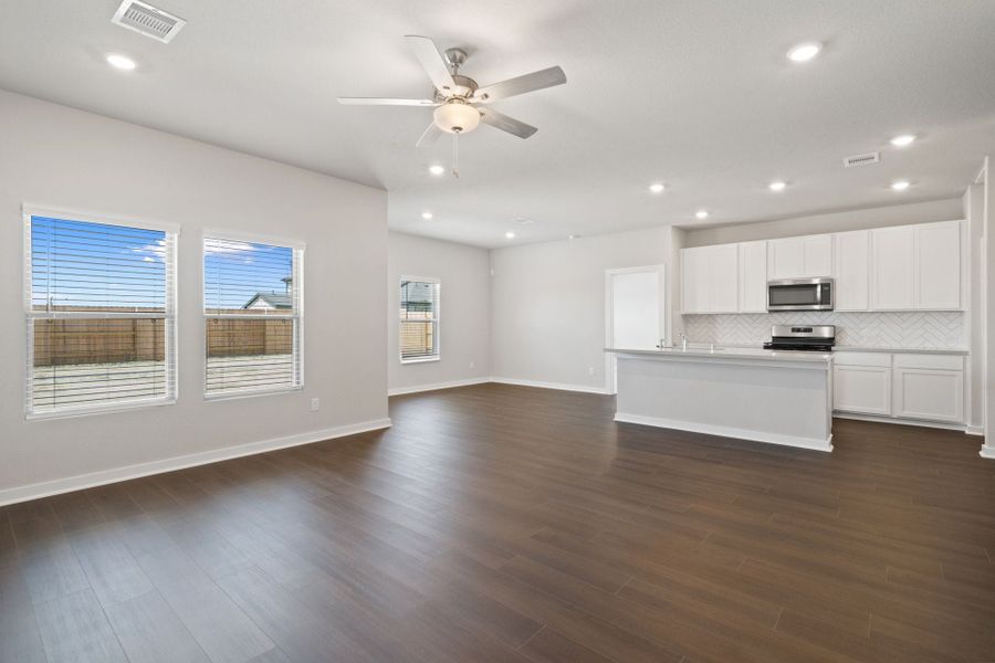 New Home in Cove, TX.  - Slide 14