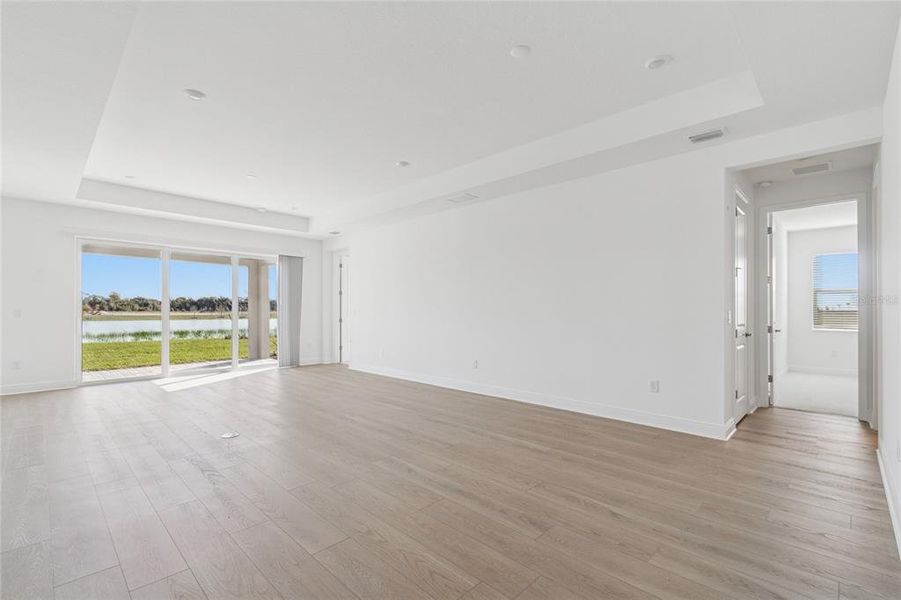 Spacious, unfurnished interior of a new home in Hawkstone, Sarasota (Image 21).