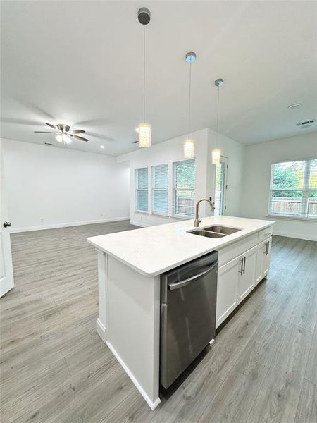 Furnished interior view inside a new home in , Waxahachie (Image 3). Furnished interior view inside a new home in , Waxahachie (Image 3).