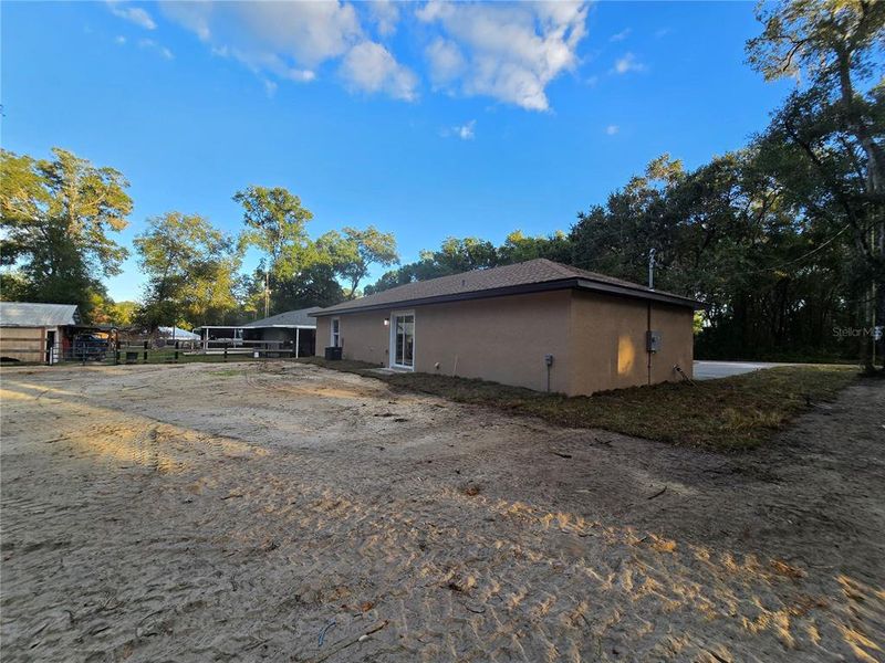 Exterior details and patio area of a home in , Ocala (Image 21).