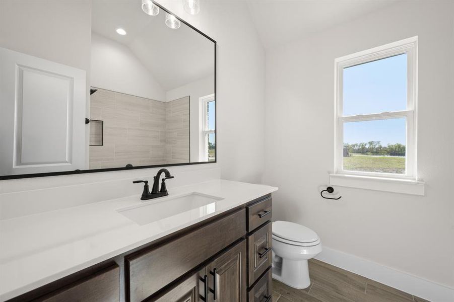 9420 Bluestem- Bathroom-2